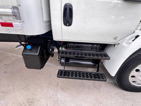 2020 International MV607