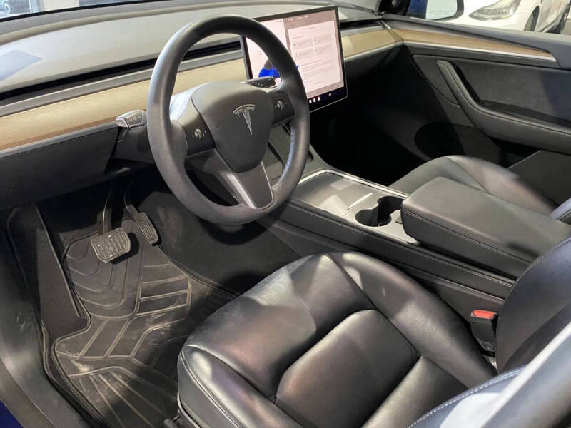 2023 Tesla Model Y Long Range