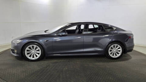 2017 Tesla Model S 75D
