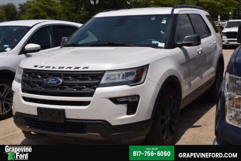 2018 Ford Explorer XLT Photo