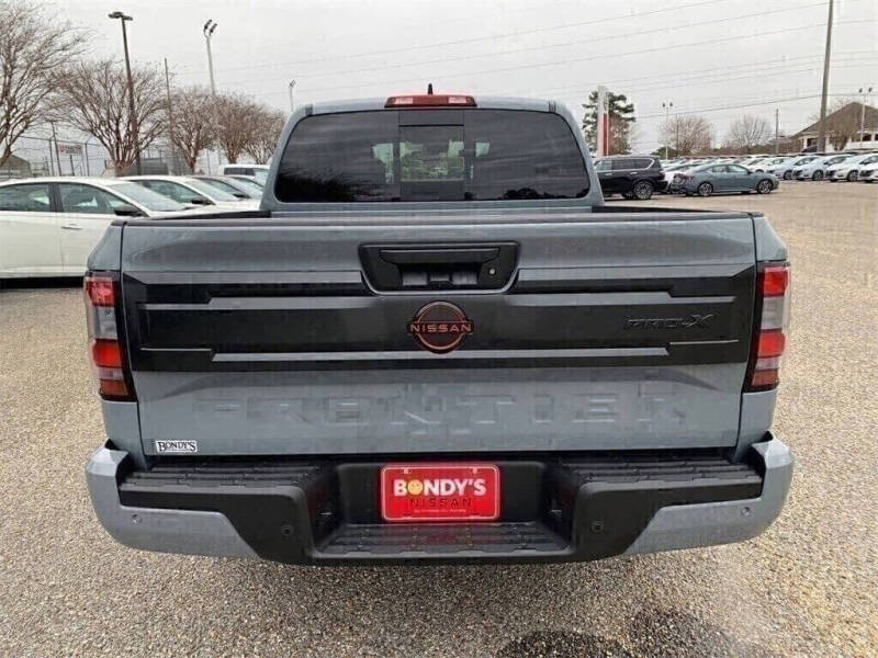 2025 Nissan Frontier PRO-X