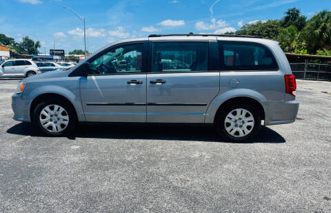 2013 Dodge Grand Caravan SE