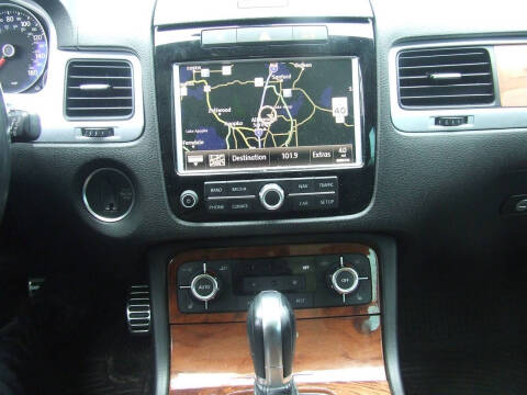 2011 Volkswagen Touareg Hybrid