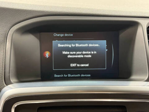 2016 Volvo V60 Cross Country T5