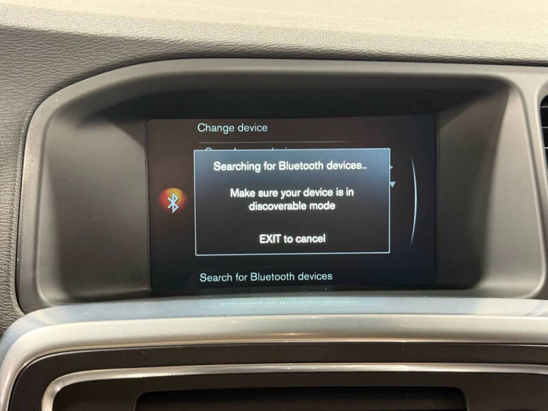 2016 Volvo V60 Cross Country T5