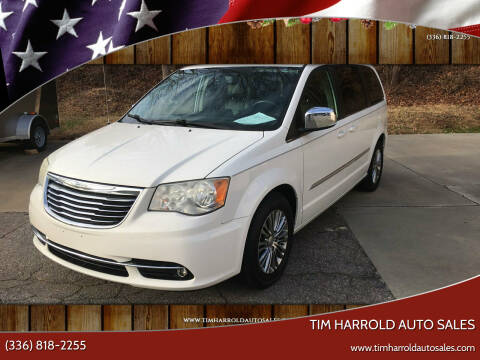 2013 Chrysler Town and Country for sale at Tim Harrold Auto Sales in Wilkesboro NC