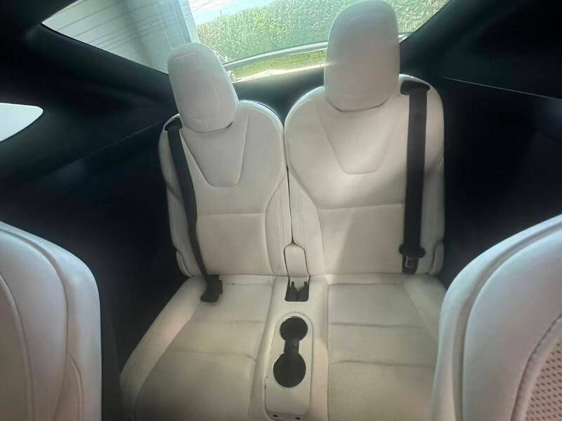2022 Tesla Model X