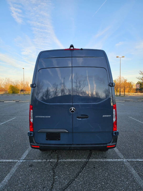 2019 Mercedes-Benz Sprinter 2500