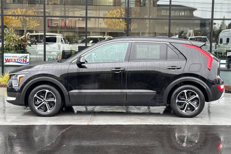 2025 Kia Niro EX