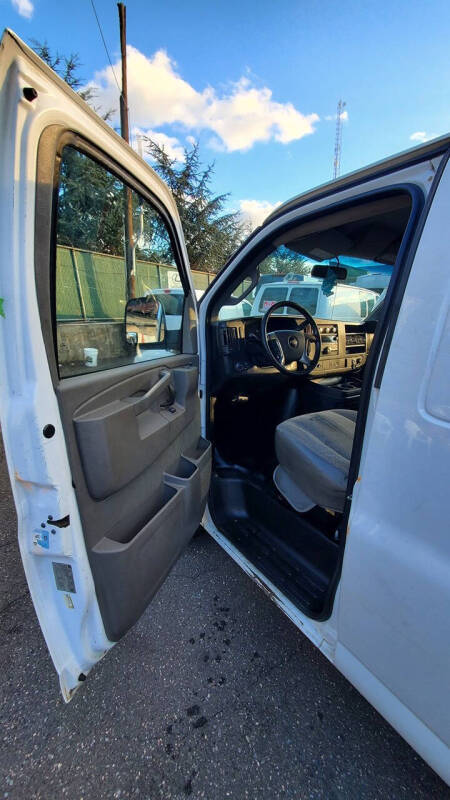 2016 Chevrolet Express 2500