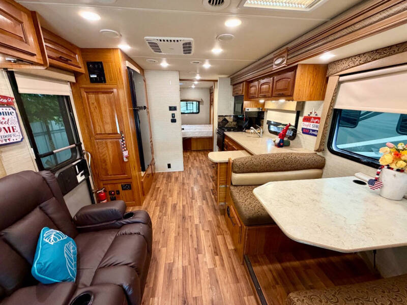 2017 Jayco Greyhawk 30X