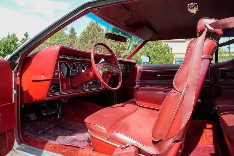 1976 Ford Thunderbird