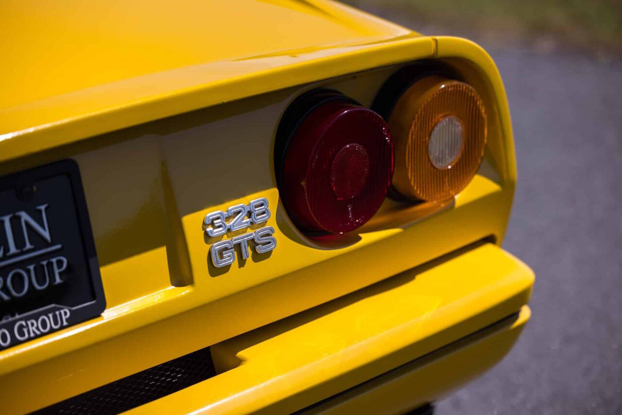 1986 Ferrari 328 10