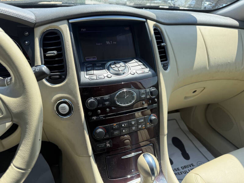 2012 Infiniti EX35