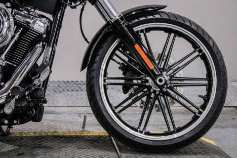 2019 Harley-Davidson Breakout