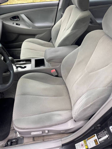 2009 Toyota Camry LE