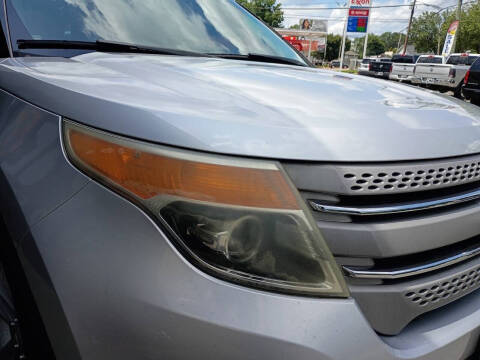 2015 Ford Explorer