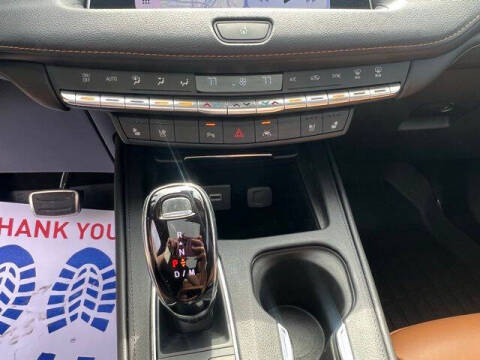 2023 Cadillac XT4 Sport
