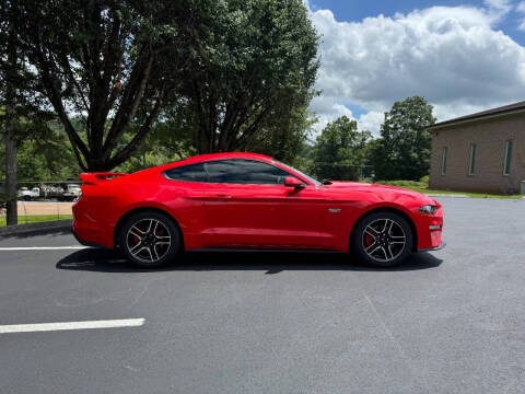 2020 Ford Mustang EcoBoost Premium