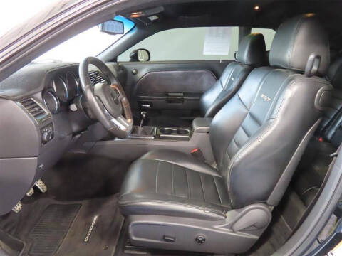2014 Dodge Challenger SRT8 Core