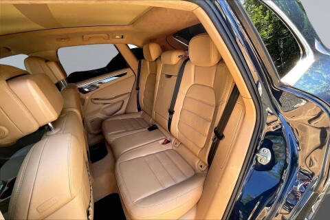 2015 Porsche Macan Turbo