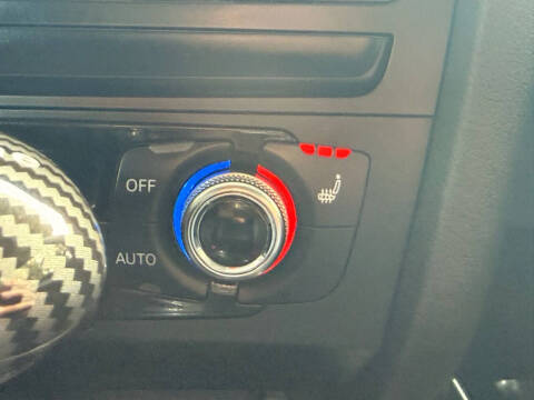 2016 Audi A4 2.0T quattro Premium