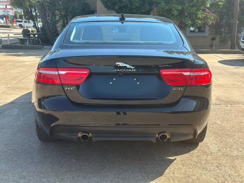 2019 Jaguar XE 25t