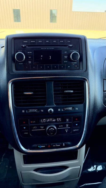 2012 Dodge Grand Caravan Crew
