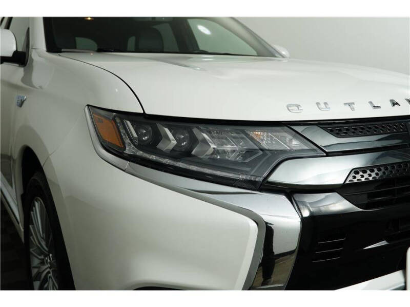 2019 Mitsubishi Outlander PHEV GT