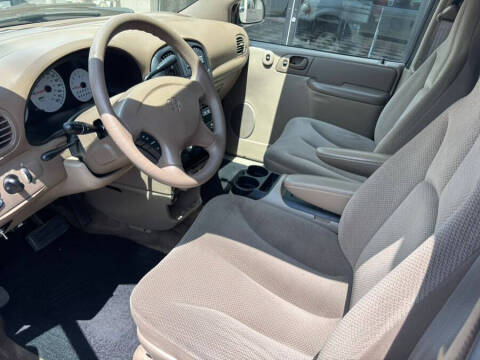 2003 Dodge Caravan SE