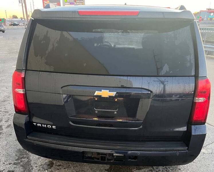 2017 Chevrolet Tahoe LS