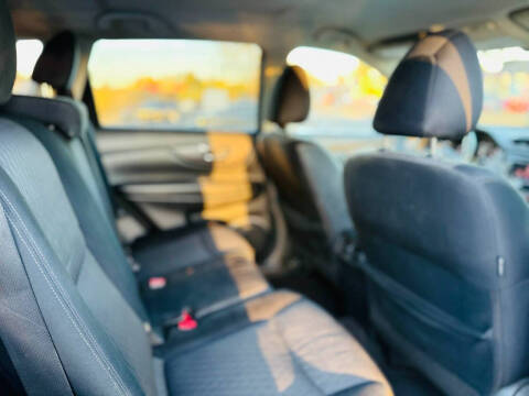 2019 Nissan Rogue S