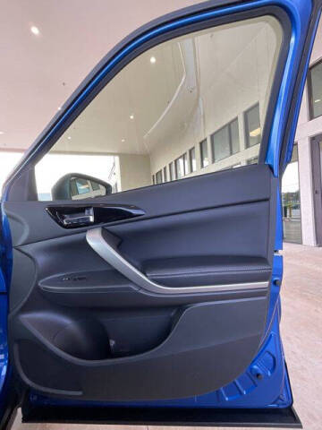 2025 Mitsubishi Eclipse Cross SE
