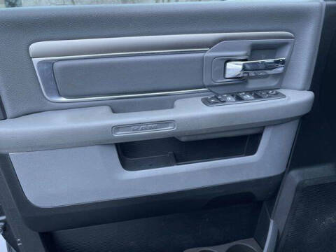 2019 RAM 1500 Classic SLT