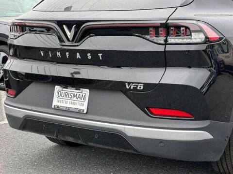2025 VinFast VF8 Plus