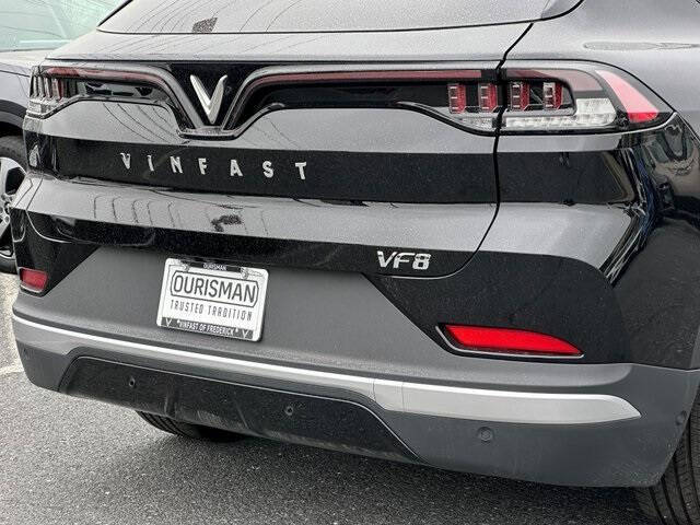 2025 VinFast VF8 Plus