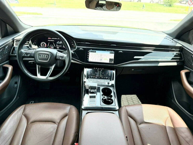 2021 Audi Q8 quattro Premium Plus 55 TFSI