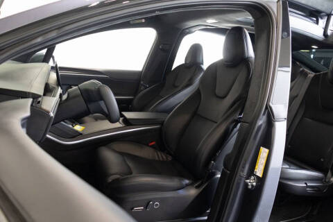 2023 Tesla Model X Standard Range