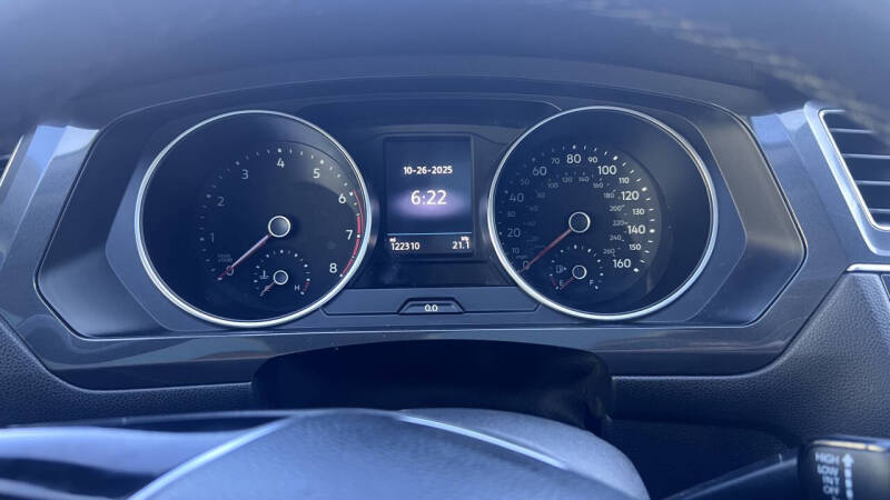 2018 Volkswagen Tiguan 2.0T SEL 4Motion