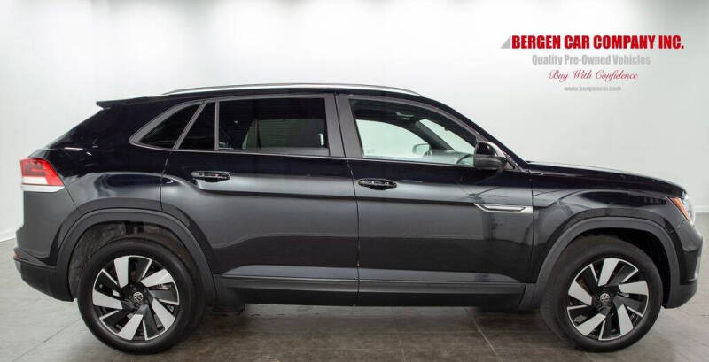 2024 Volkswagen Atlas Cross Sport SE 4Motion