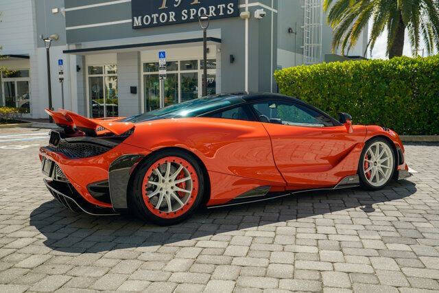 2021 McLaren 765LT