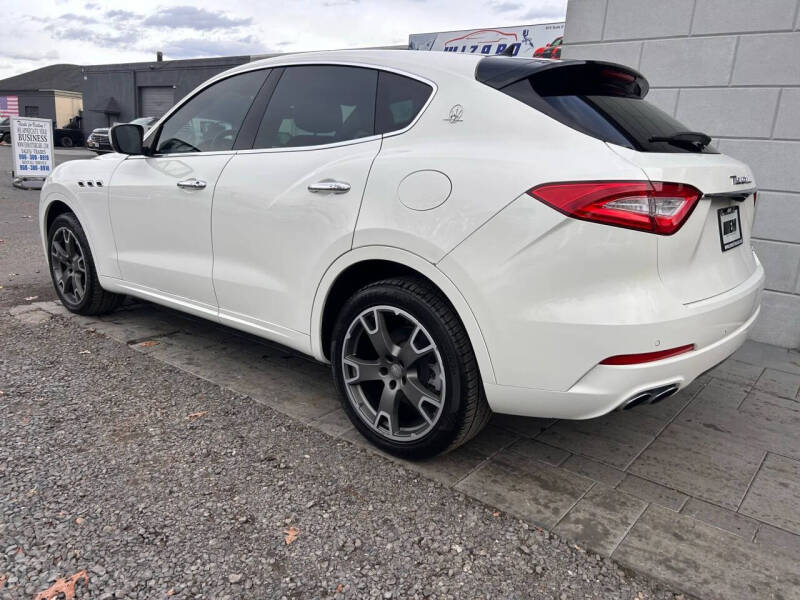2017 Maserati Levante