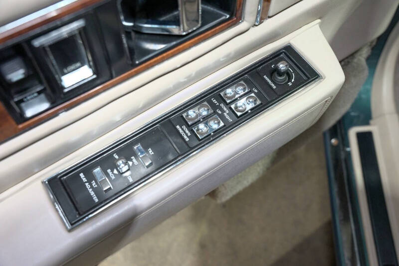 1992 Cadillac DeVille