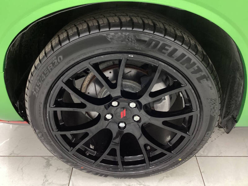 2017 Dodge Challenger SXT