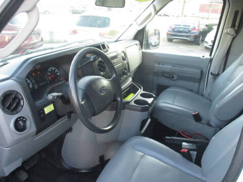 2013 Ford E-Series E-250