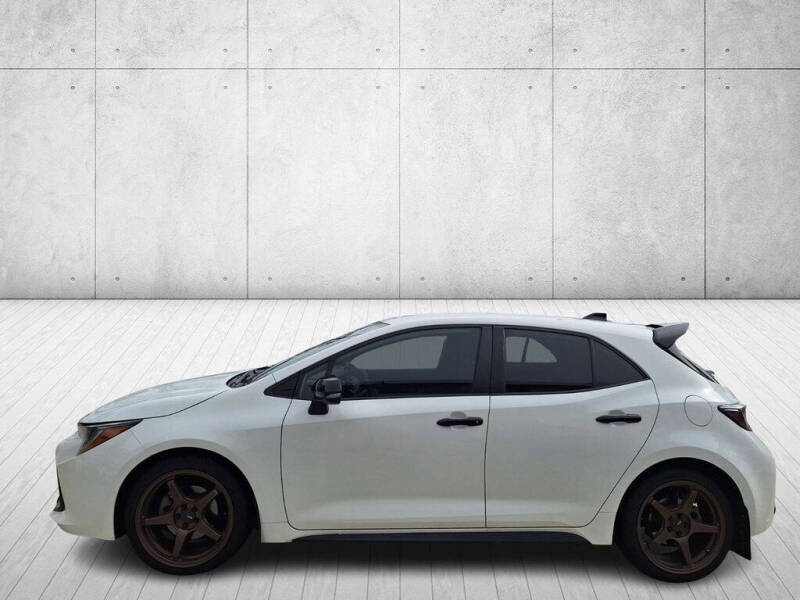 2021 Toyota Corolla Hatchback SE Nightshade Edition