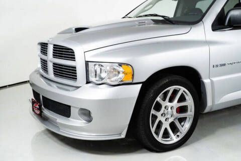 2004 Dodge Ram 1500 SRT-10
