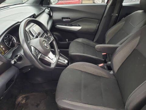 2019 Nissan Kicks S