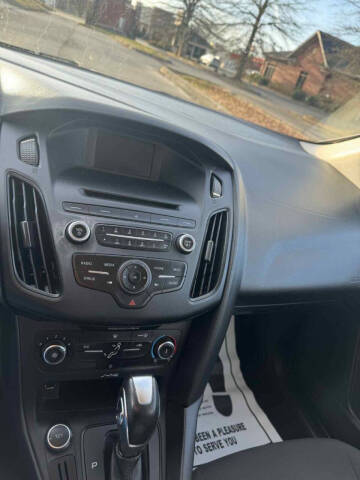 2016 Ford Focus SE