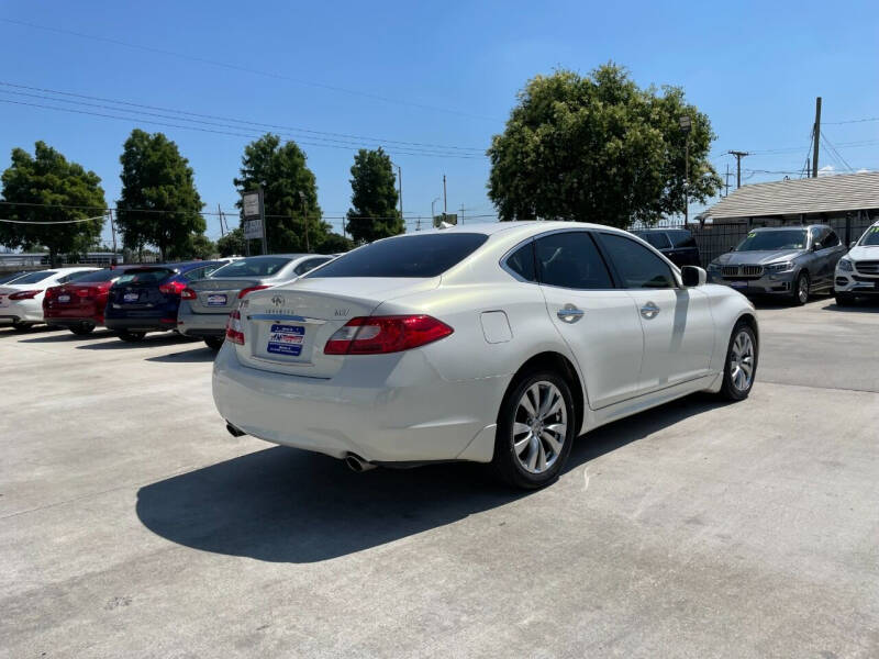 2012 INFINITI M 37 photo 5